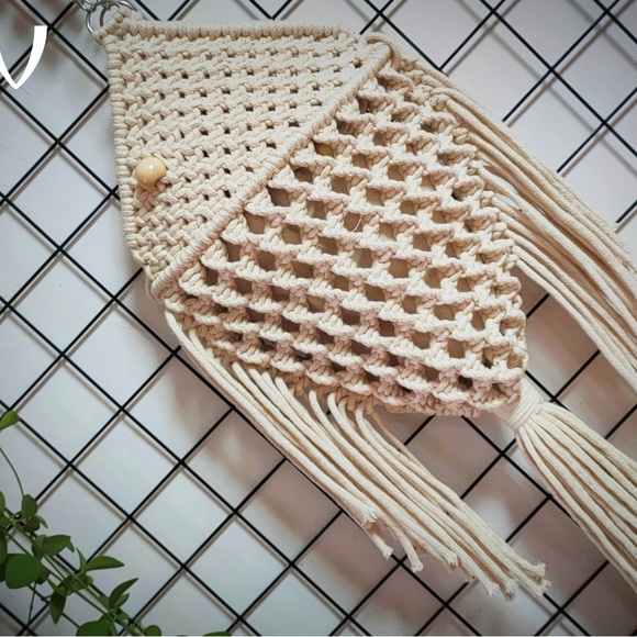 Handmade Macrame handbag - Picture 3 of 10